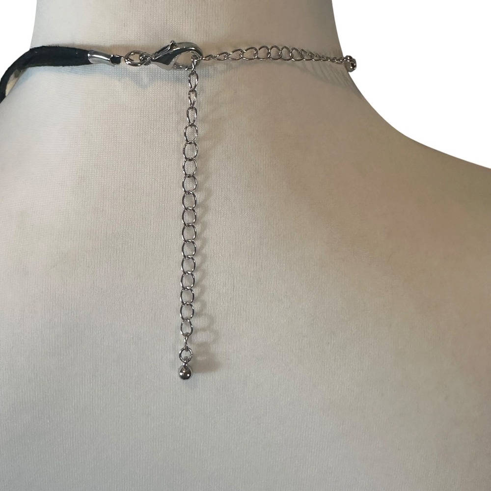 Free People Katie Leather Shell Choker Necklace Womens OS Black White Boho Tie - Picture 5 of 5